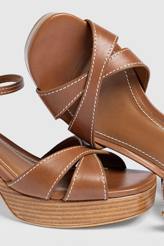 Sandália Plataforma Bianca Low Couro Caramelo Sandal Larroudé