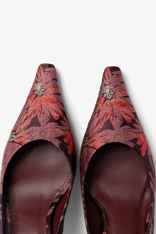 Larroudé by Markarian: Scarpin Brocado Floral Bordô Pump Larroudé