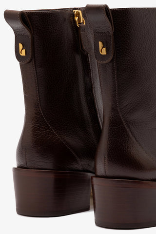 Bota Florencia Low Couro Marrom Boot Larroudé