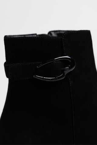 Bota Plataforma Dolly Verona Low Camurça Preto Boot Larroudé