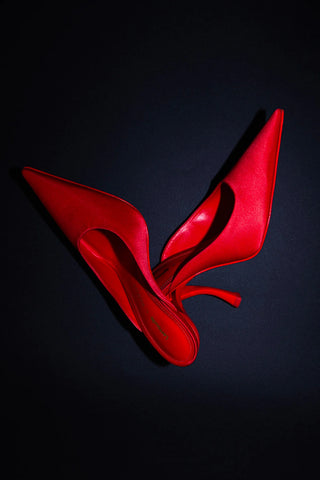Larroudé By Nicolò B.: Mule Inna Cetim Vermelho