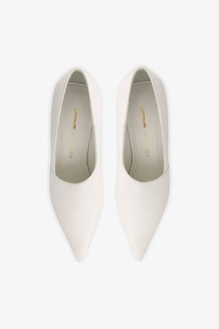 Larroudé By Nicolò B.: Scarpin Vittoria Couro Branco Boot Larroudé x Nicolò Beretta