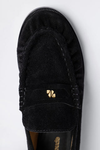 Mocassim Suki Soft Camurça Preto Loafer Larroudé