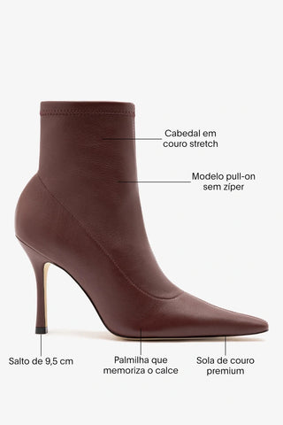 Bota Carine Mini Couro Stretch Bordô Boot Larroudé