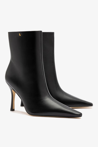 Bota Carine Mini Couro Preto