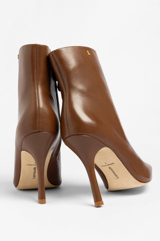 Bota Carine Mini Couro Marrom
