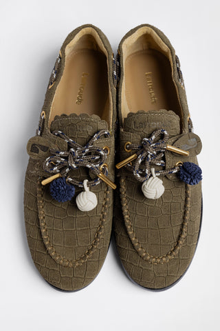 Mocassim Boat Shoe Cyprus Camurça Croco Verde Loafer Larroudé