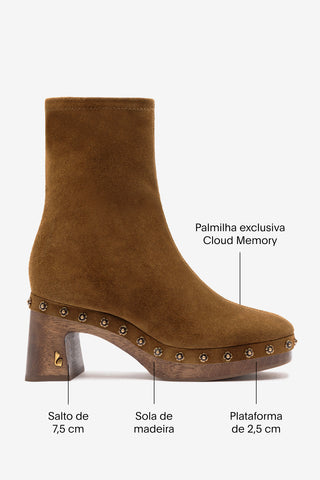 Bota Plataforma Dolly Low Wooden Camurça Marrom