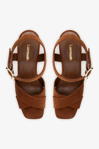 Sandália Plataforma Cher Camurça Marrom Sandal Larroudé