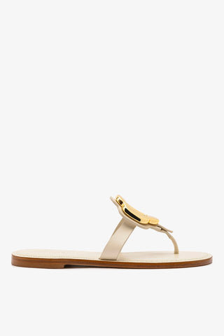 Sandália Flat Margherita Couro Off White e Metal Dourado