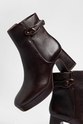 Bota Plataforma Dolly Verona Low Couro Marrom Boot Larroudé