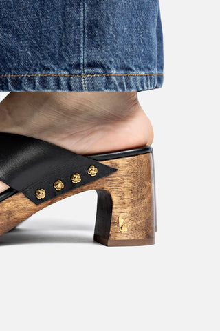 Mule Talitha Dolly Couro Preto