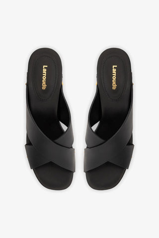 Mule Talitha Dolly Couro Preto