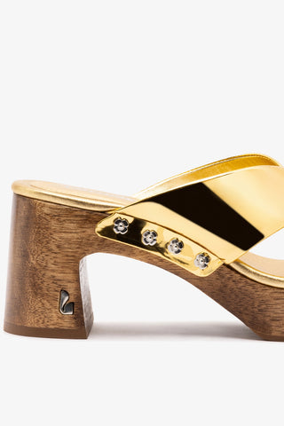 Mule Talitha Dolly Couro Dourado