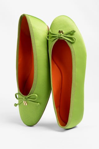 Sapatilha Pavlova Cetim Verde Ballet Larroudé