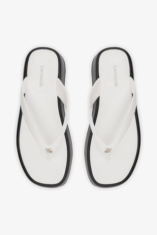 Sandália Roxy Couro Preto e Branco Sandal Larroudé