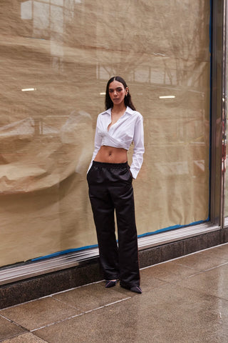 Calça Jogger Sally Cetim Preto Womens - Shoes - Clothings Larroudé x Jonathan Cohen