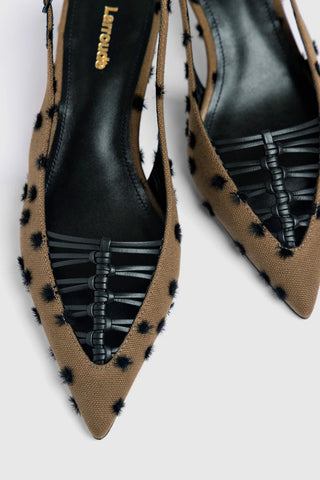 Slingback Nara Poá Marrom Pump Larroudé