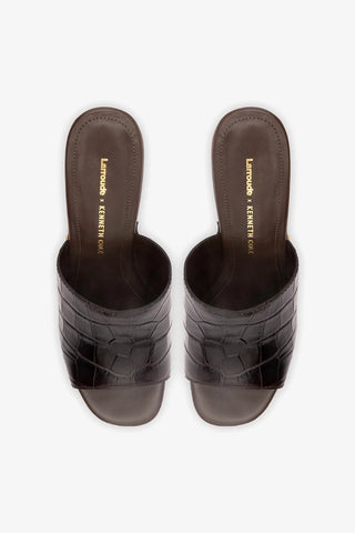 Larroudé x Kenneth Cole: Mule Couro Croco Marrom Mule Larroudé x Kenneth Cole