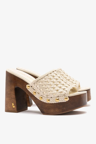 Larroudé x Kenneth Cole: Mule Macramê Couro Off White Mule Larroudé x Kenneth Cole