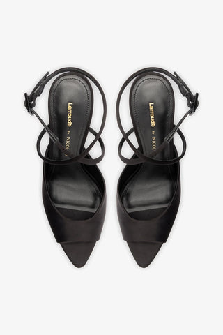 Larroudé x Nicolò B.: Sandália Lola Cetim Preto Larroudé x Nicolò Beretta