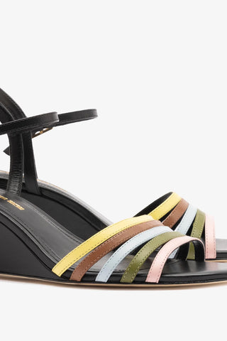 Larroudé x Ciao Lucia: Sandália Anabela Daiana Couro Preto Sandal Larroudé x Ciao Lucia