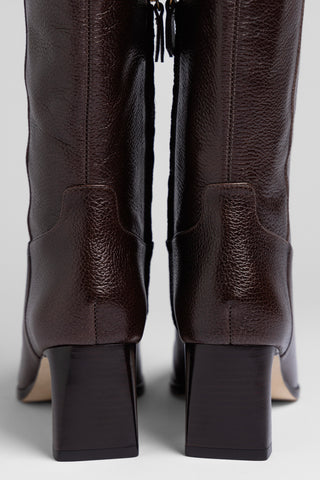 Bota Alexis Couro Marrom Boot Larroudé