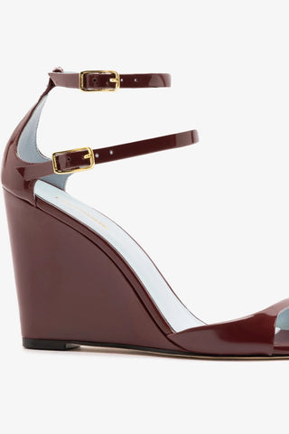 Sandália Luma Couro Verniz Bordô Sandal Larroudé