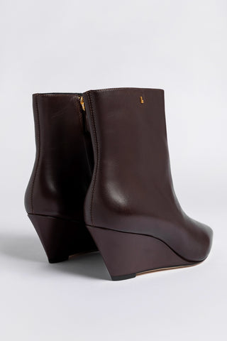 Bota Loulou Couro Marrom Boot Larroudé