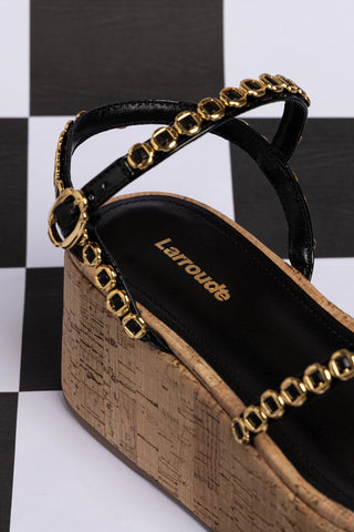 Flatform Gio Milanina Couro Verniz Preto e Cortiça