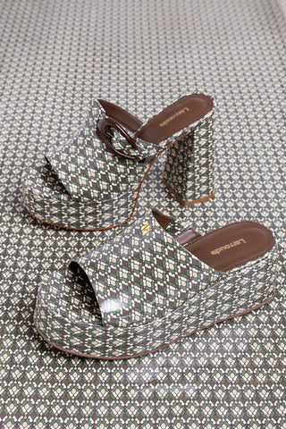 Mule Charli Couro Verniz Estampado Verde
