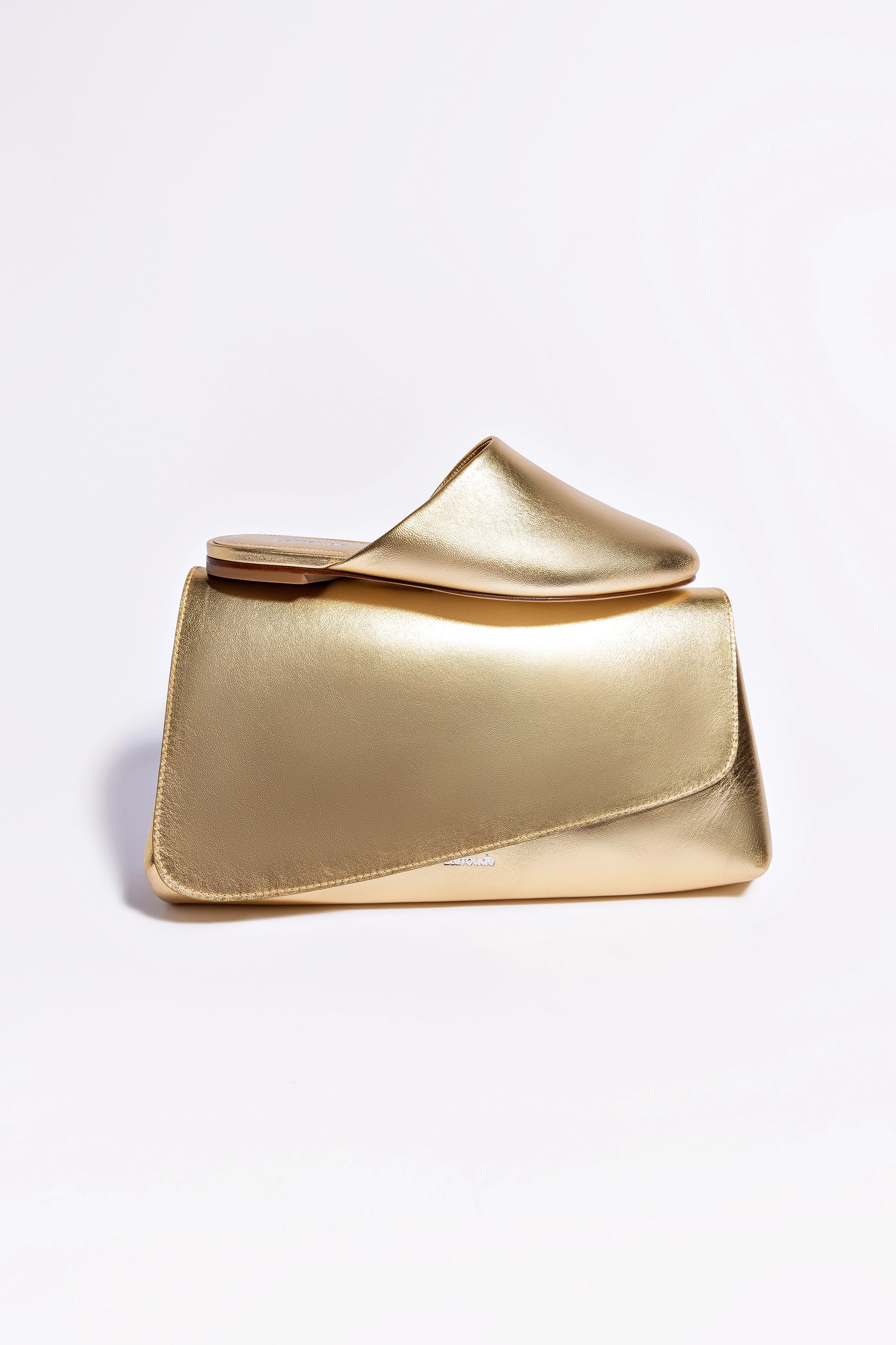 Venice Flat Mule and Pouch Kit In Gold Metallic Leather