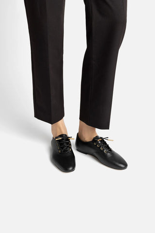 Tênis Liza Couro Preto Oxford Larroudé