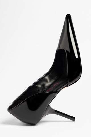 Larroudé by Bruno Frisoni: Scarpin Lily Couro Verniz Preto Pump Larroudé x Bruno Frisoni