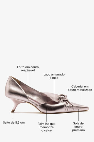 Larroudé by Bruno Frisoni: Scarpin Gigi Couro Champagne Pump Larroudé x Bruno Frisoni